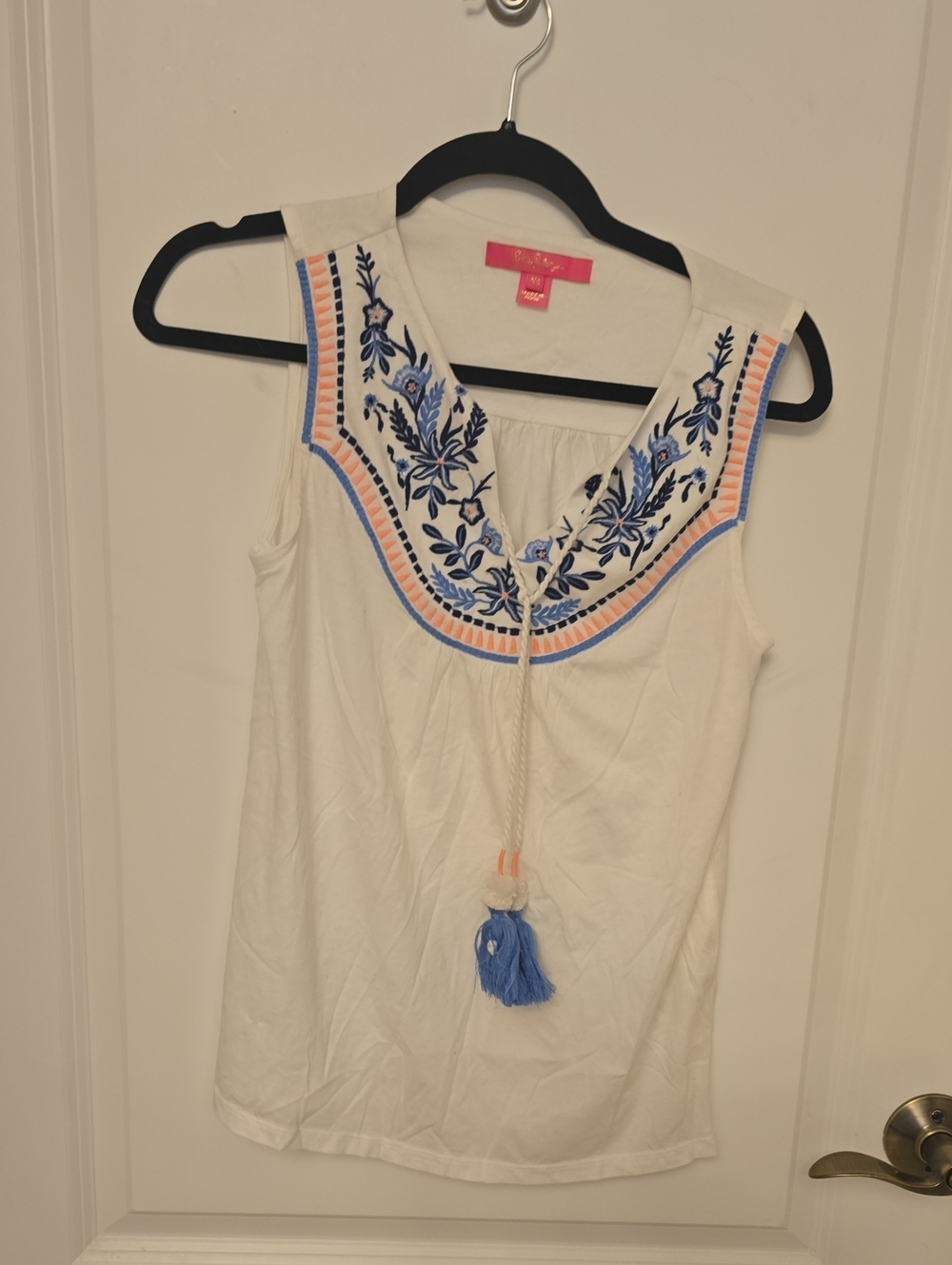 Lilly Pulitzer White Sleeveless Camisole with Blue and Peach Embroidery